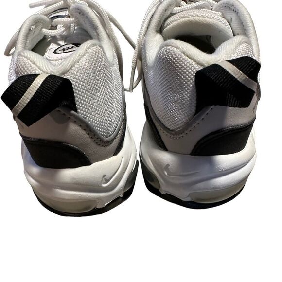 Nike Air Max 98 Running Sneaker White/Black/Silver AH6799-116 Women's Size‎ 7 - Picture 4 of 11
